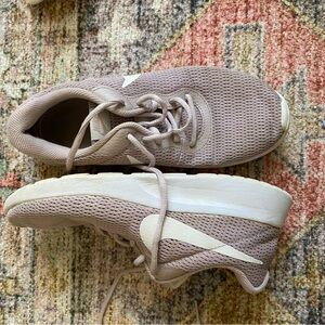 Nike Mauve Sneakers with White Details